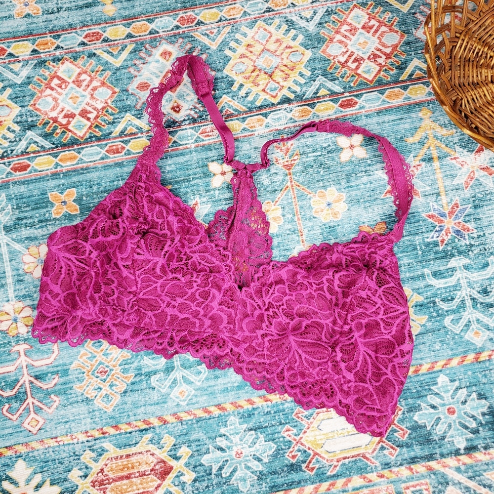 Magenta Xhilaration Racerback Bralette XL
